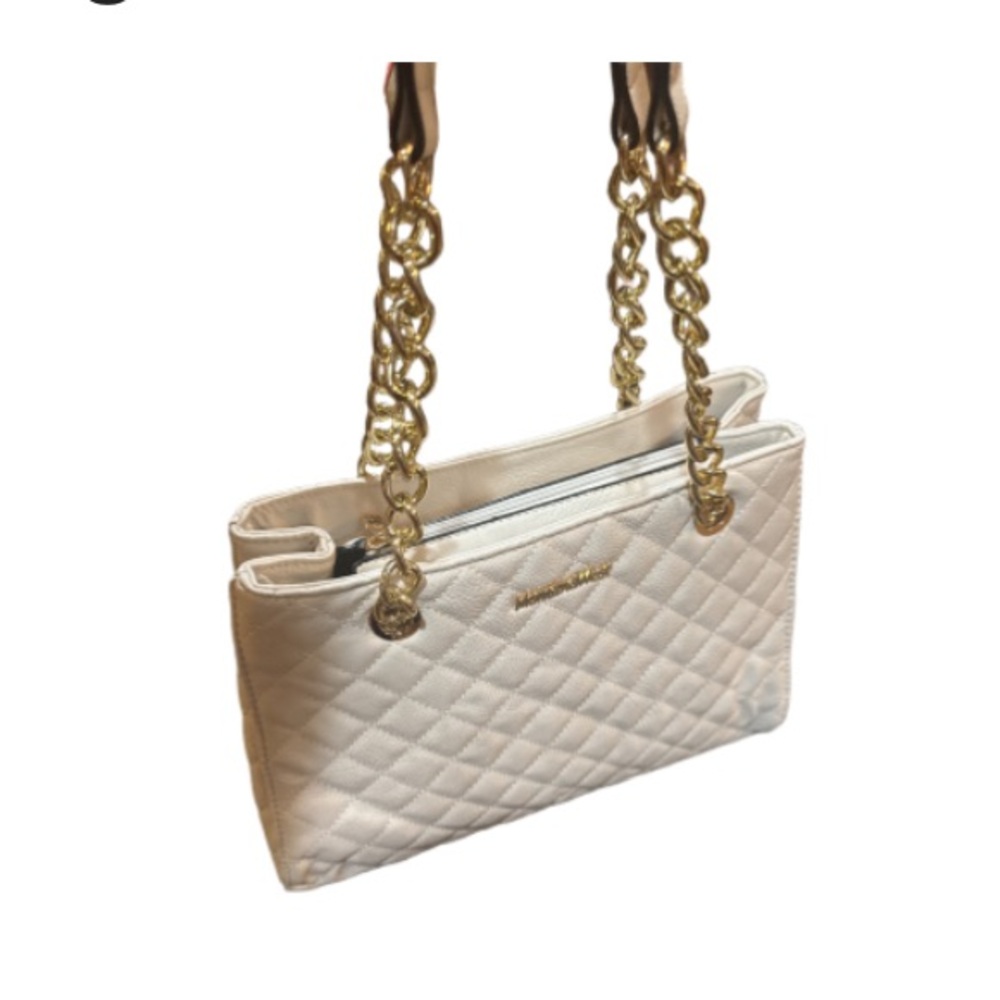 Montana West winter White Quilted Shoulder Bag with Gold Chain
